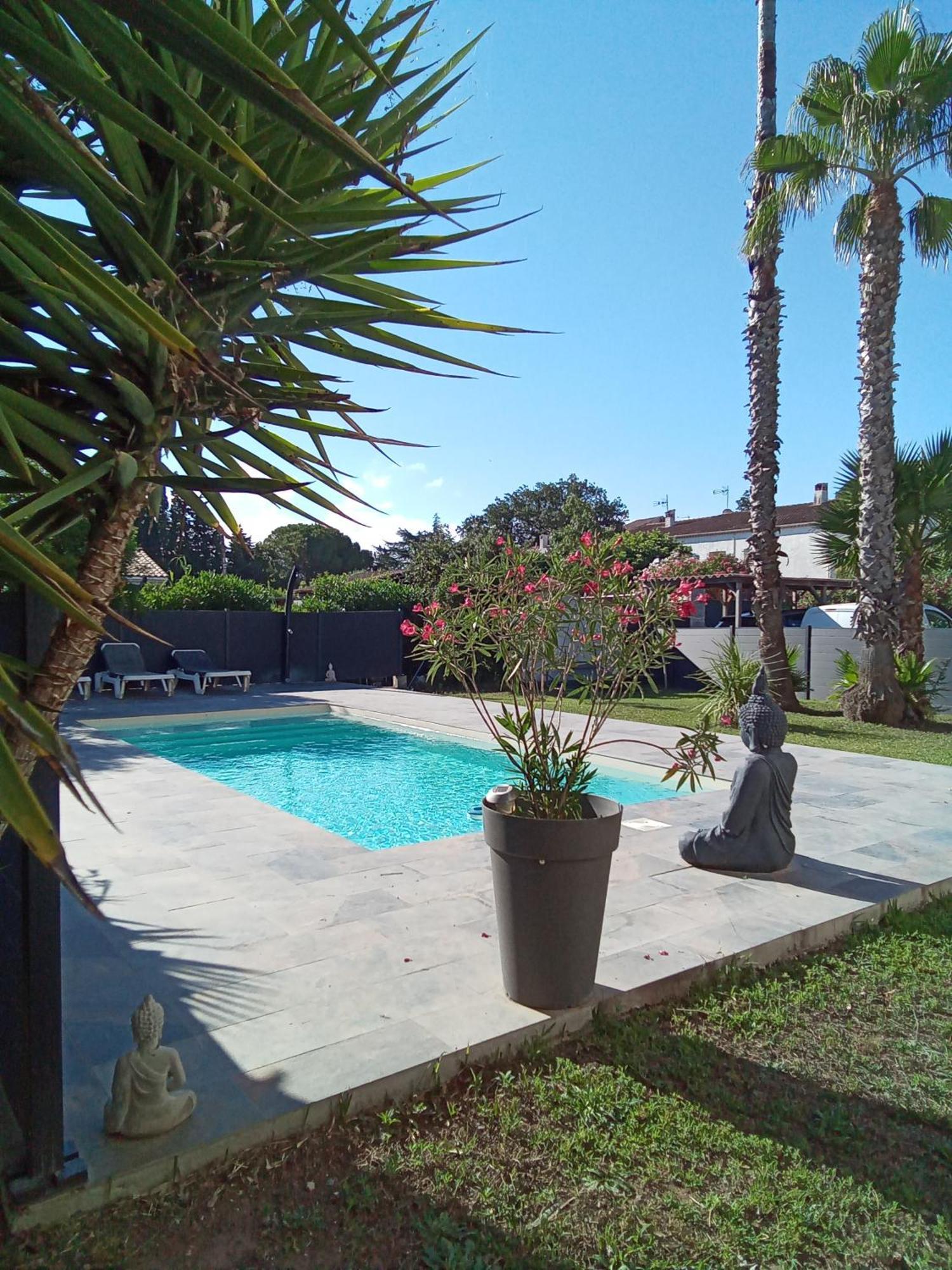 Chambres D'Hotes Le Mas Du Bijou Bleu Puget-sur Argens Luaran gambar