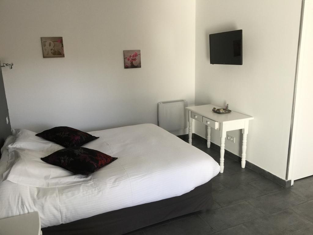 Chambres D'Hotes Le Mas Du Bijou Bleu Puget-sur Argens Luaran gambar
