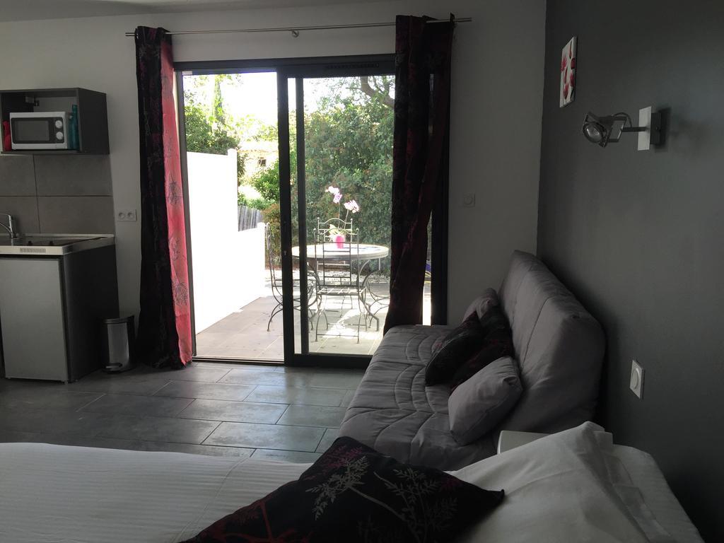 Chambres D'Hotes Le Mas Du Bijou Bleu Puget-sur Argens Luaran gambar